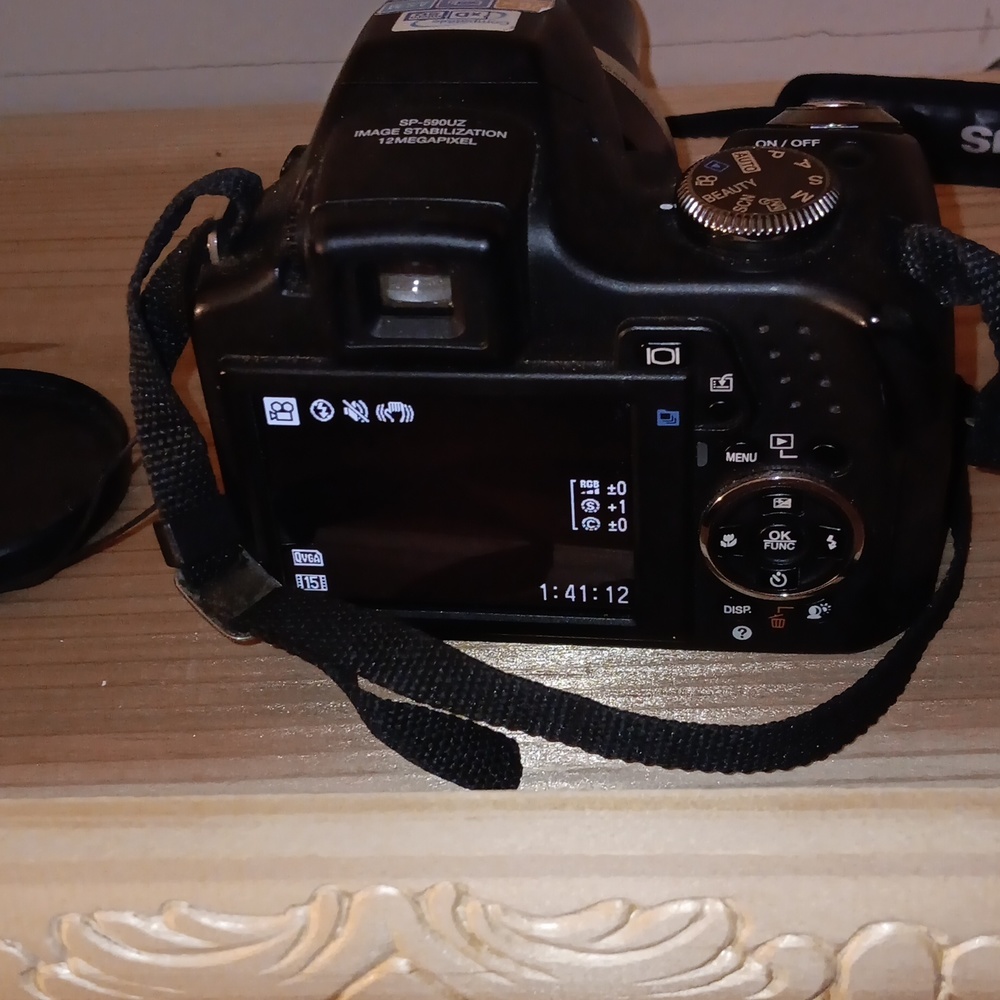 Digital Camera - Picture 4 of 6